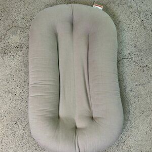 Snuggle Me Organic Pillow (Covers Included)